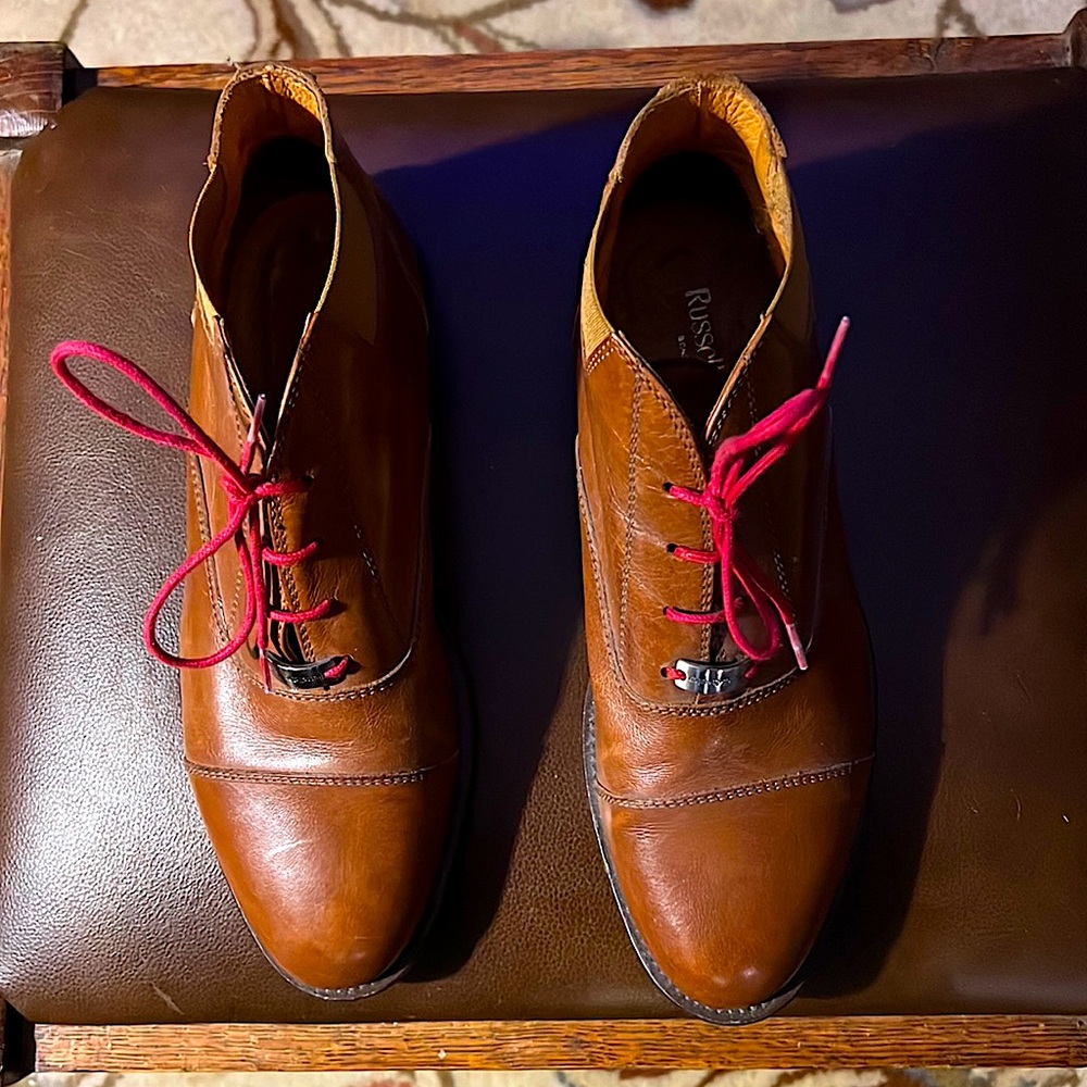 Russell&Bromley Leather ankle boots.